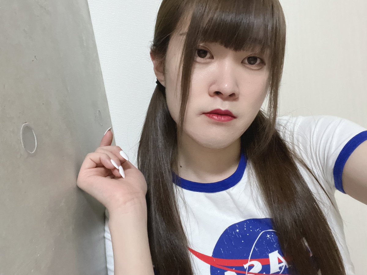 pgjtd278's tweet photo. 18時に投稿なのにマジで時間間違えた！本当にごめんなさい
このtシャツ最近すごい好きなの！着てるの！

#男の娘  #ニューハーフ　#女装 https://t.co/caFV5ZU6lG