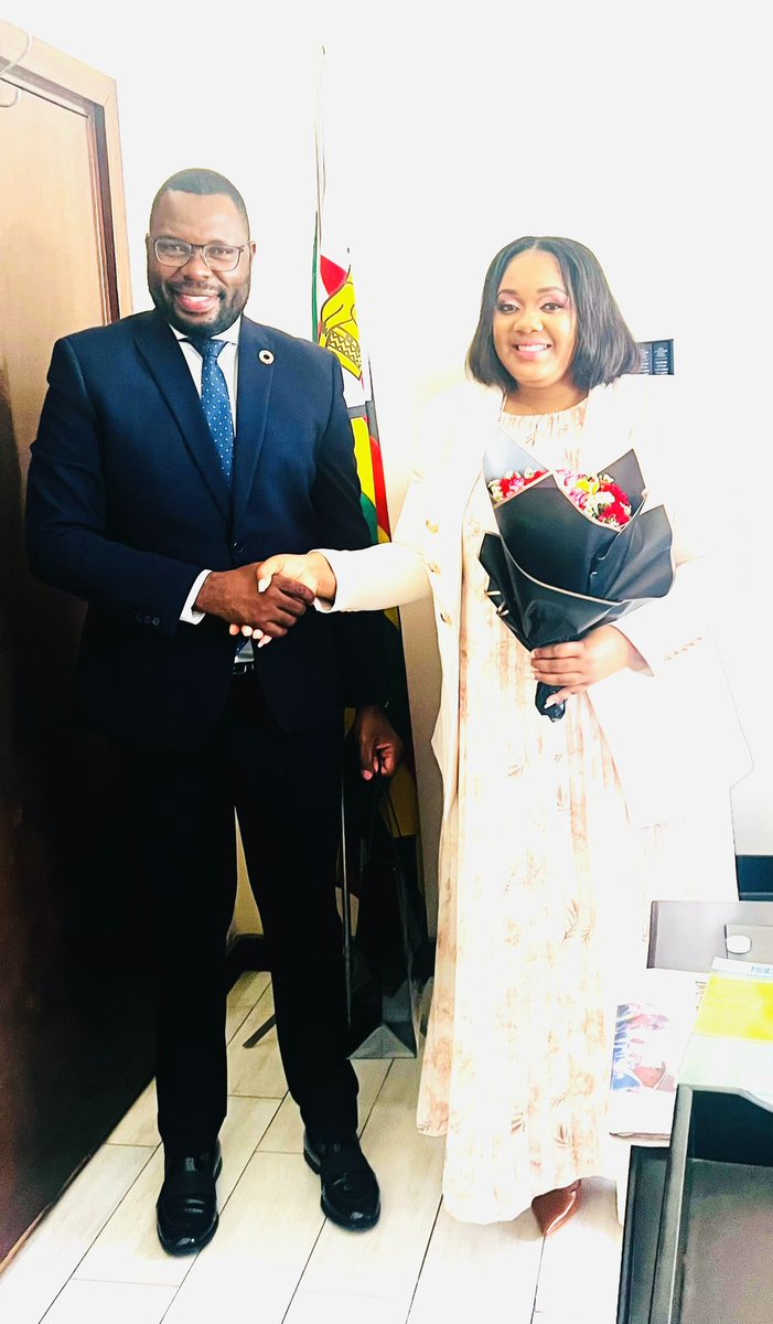 Had a courtesy call on deputy minister of Foreign Affairs & International Trade; Hon (MP) Sheillah Chikoto -we discussed #ACFTA implementation, upcoming trade & investment forums , as well as areas of further corporation @HeraldZimbabwe