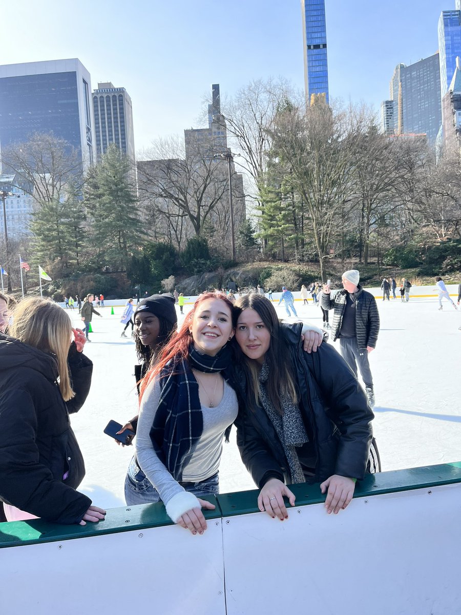 MrsSmithDrama's tweet image. Ice Skating in Central Park. The sun is shining and the skyscrapers in the background look beautiful! Part of the park was closed for filming on a set so we’re hoping to be in the background of the next episode of FBI 🤞🏼🤞🏼