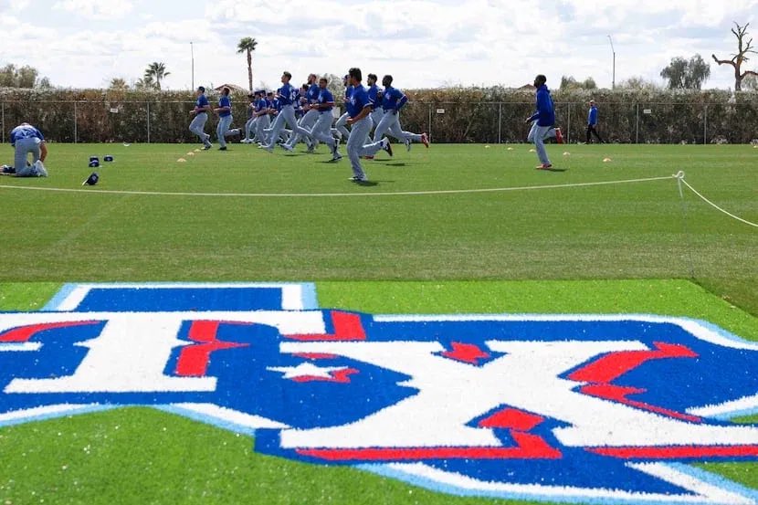 We’re back, y’all.

Rangers pitchers and catchers report to Spring Training on Wednesday!