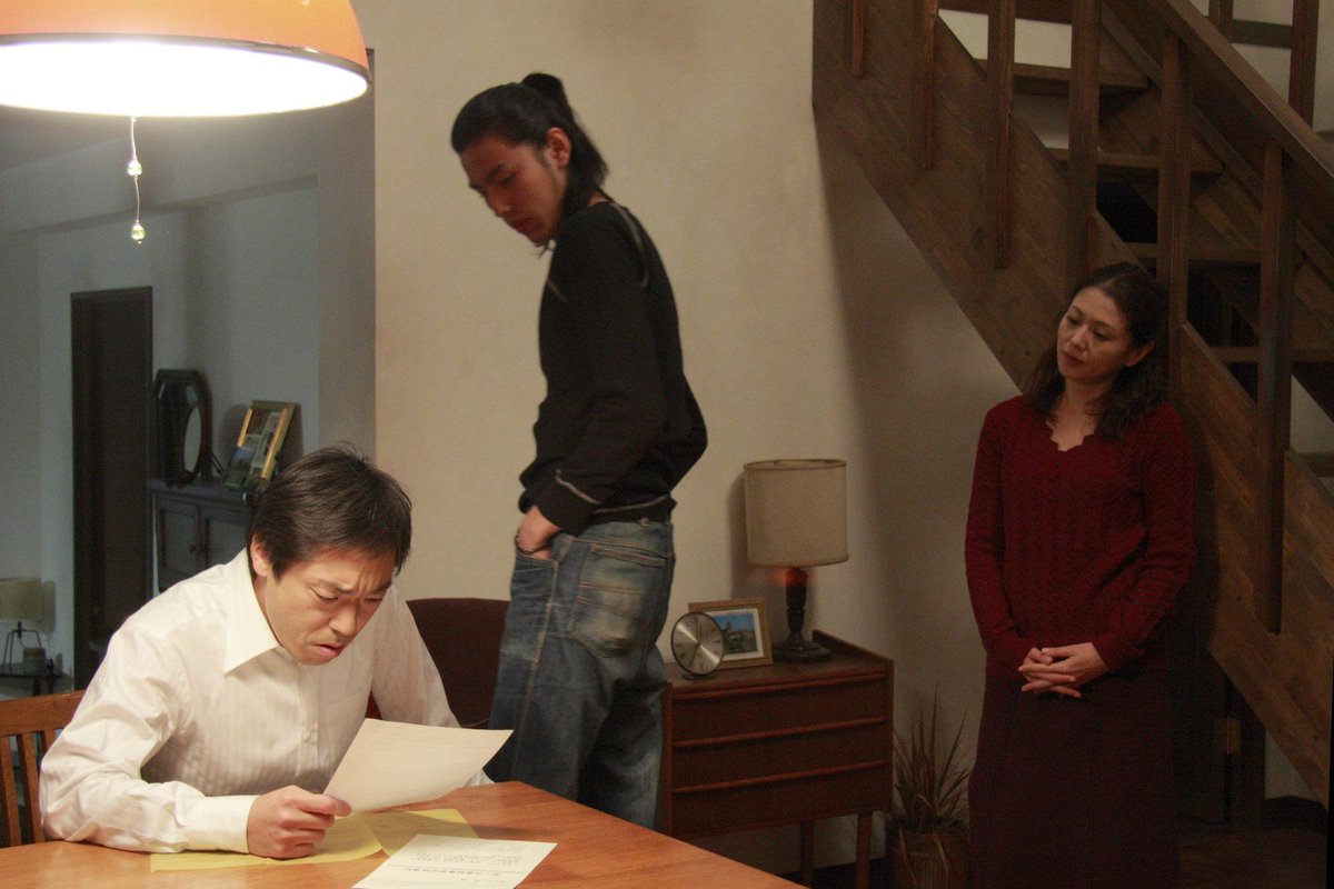 js_film_nyc's tweet photo. Laid off in a wave of company downsizing, salaryman Ryuhei hides his misfortune, resulting in widening familial rifts and a household of secret lives in Kiyoshi Kurosawa’s appropriately terrifying take on the domestic drama. TOKYO SONATA screens on 2/18: https://t.co/Hjc0Lqtkn6 https://t.co/AY3JOiysO2