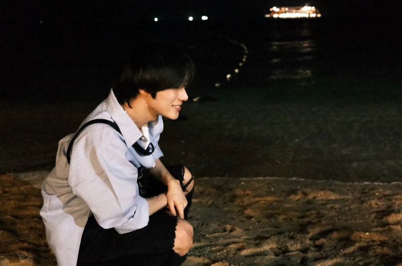 hourlydanjjakz's tweet photo. soogyu vietnam trip together 🥹 https://t.co/VDD4Ym8kIh