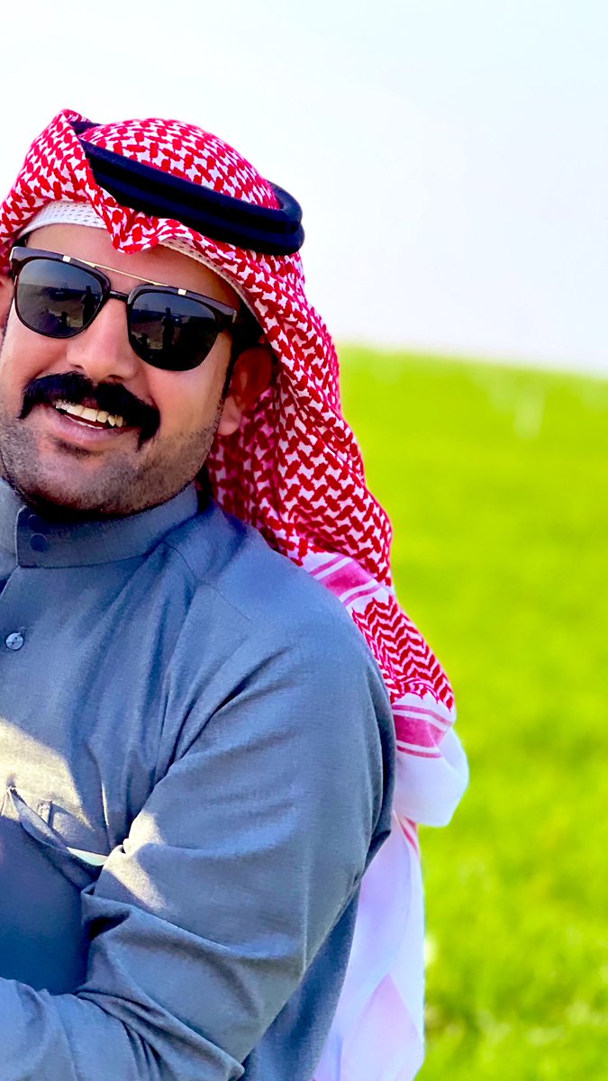 f166660's tweet photo. دقيت خشم الفراق اللي تهابونه
وصديد عن واحدٍ ما اقوى فراقه ! https://t.co/2H1NFBi1uB