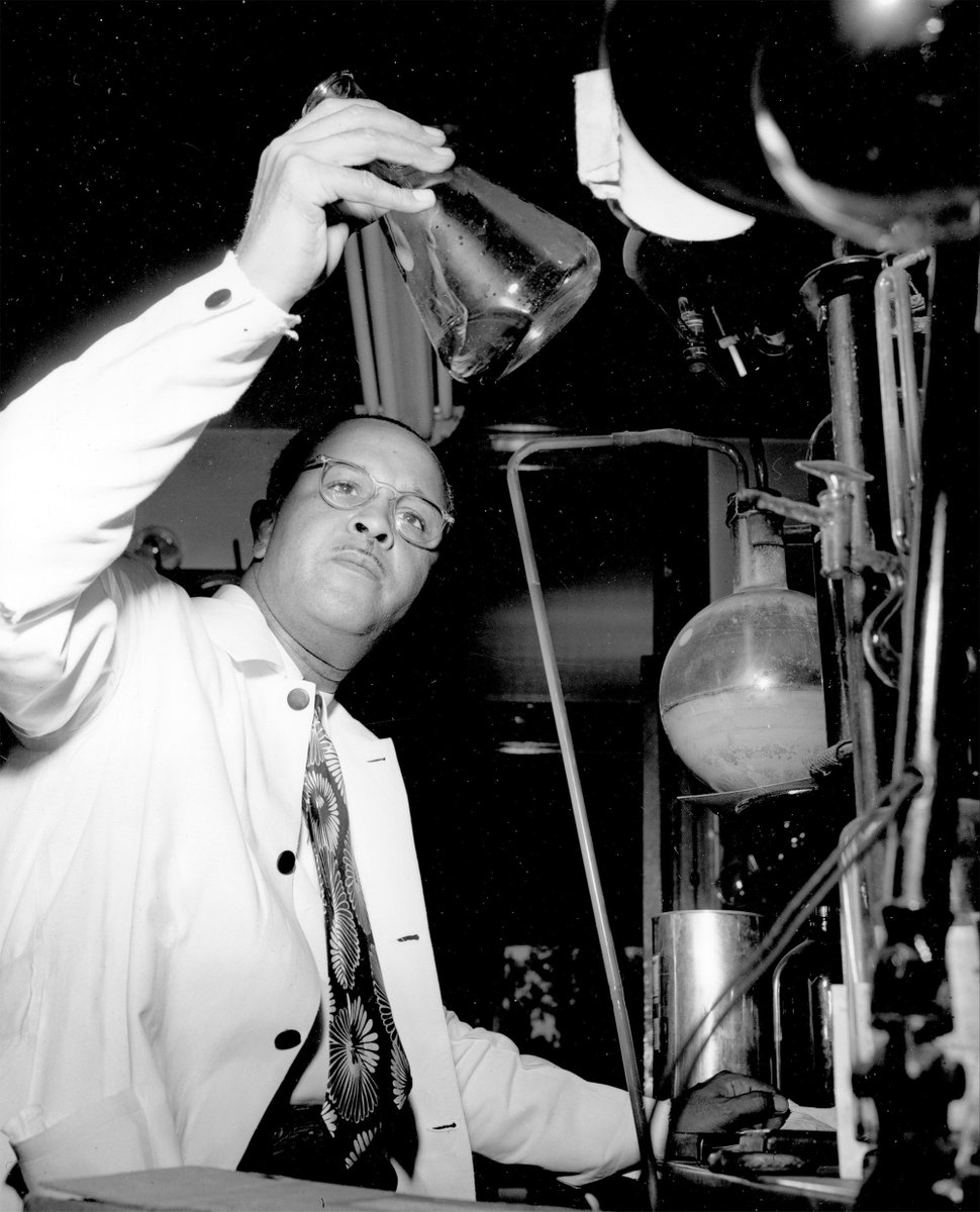 A pioneer in the chemical synthesis of medicinal drugs from plants, #NASmember Percy Julian was the first Black chemist elected to the NAS. This #BlackHistoryMonth read about how he helped pave the way for future Black scientists. ow.ly/epfU50QAeoP #MemoirMonday #chemistry