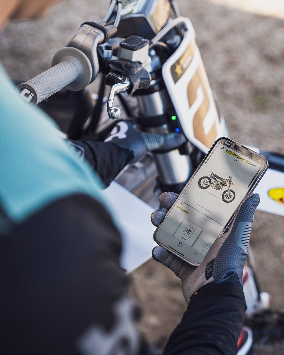 HQV_MotoUK's tweet photo. Outperform your competition with the Connectivity Unit offroad (CUO), available for 2023 and 2024 4-stroke MX models. https://t.co/PVJFbQIYcs
#HusqvarnaMotorcycles #RideHusky #GoRide #EngineeredToOutperform #Motocross https://t.co/GAINkVaVDN