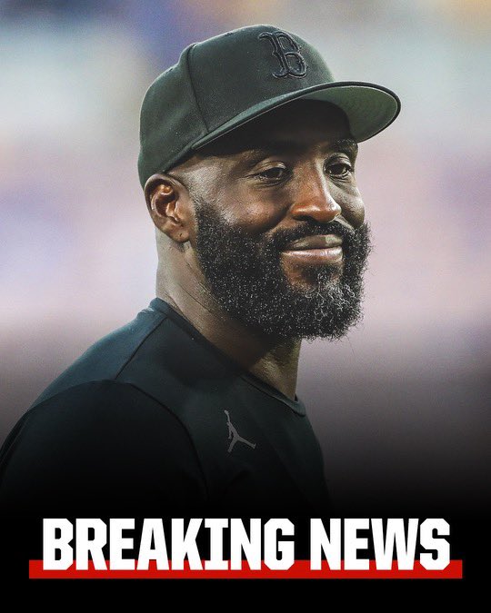 Sources: UCLA is set to hire DeShaun Foster as the school’s next head coach. He’s is in the UCLA Hall of Fame as a player, worked as an assistant coach there since 2017 and played seven seasons in the NFL.