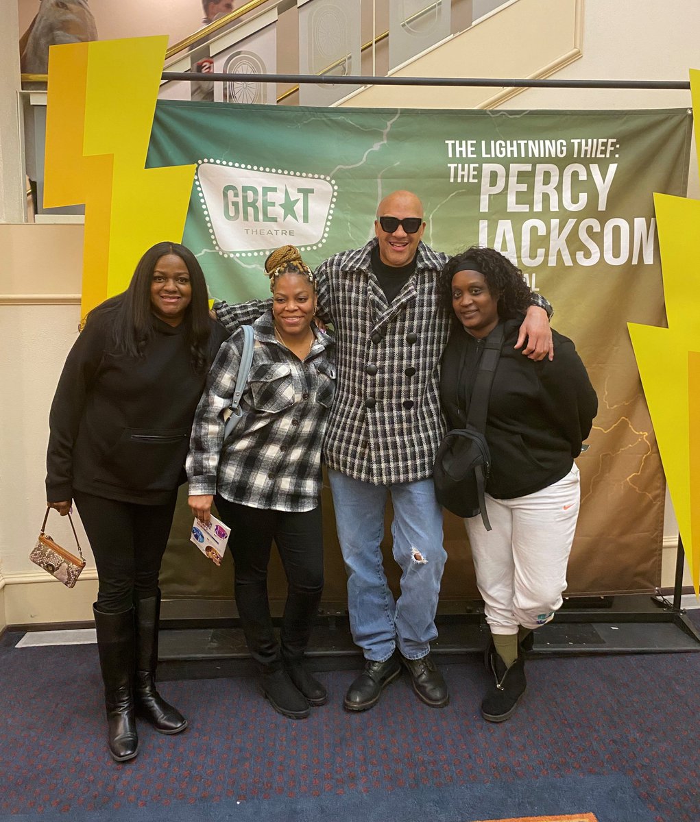D Blake Center, <a href="/2MT18/">2MT</a> and <a href="/PromiseNeighbo1/">Promise Neighborhood</a>  attended <a href="/GREATtheatre/">GREAT Theatre</a>'s "Percy Jackson and the Lightning Thief" last week at <a href="/ParamountArtsMN/">Paramount Center for the Arts</a>  thanks to support from United Way of Central Minnesota Partner for Student Success. 🎭