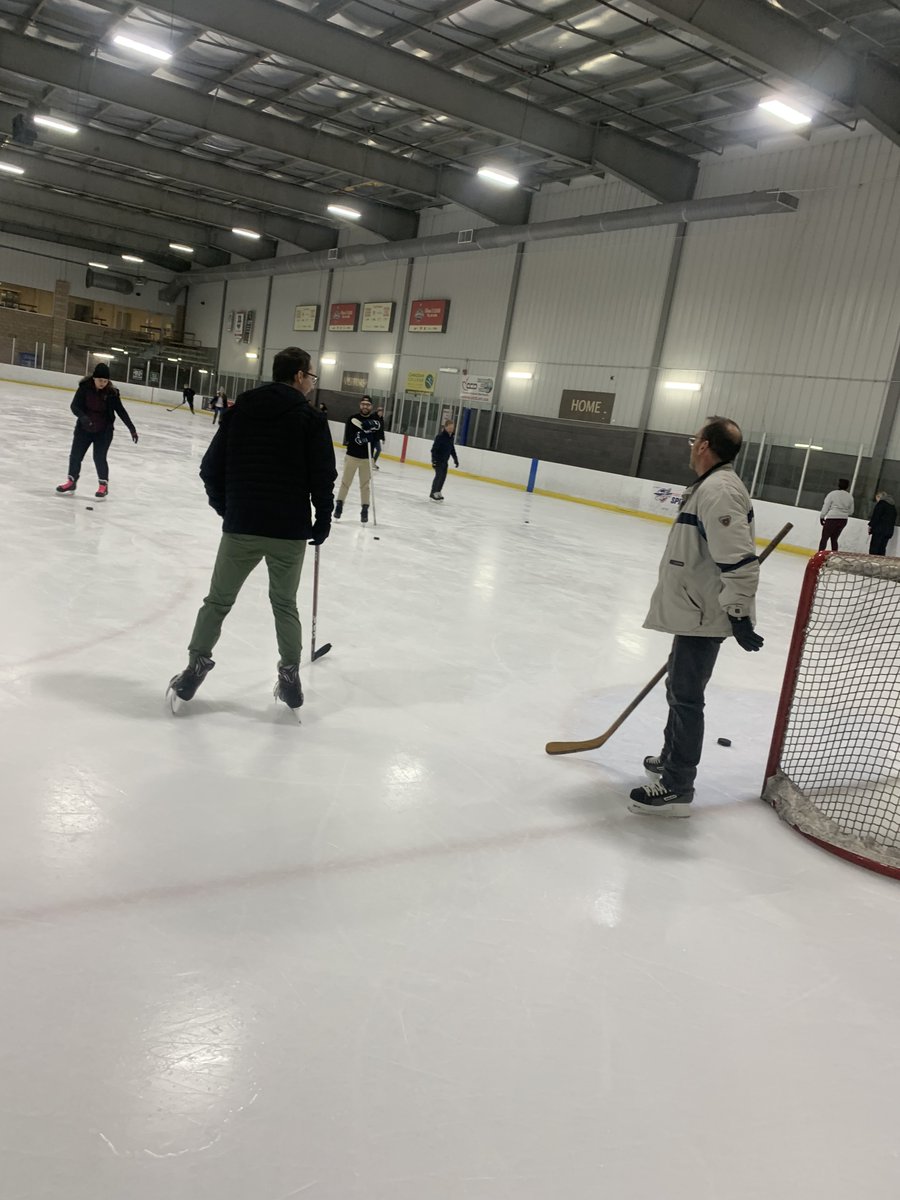 DataRealm tweet media