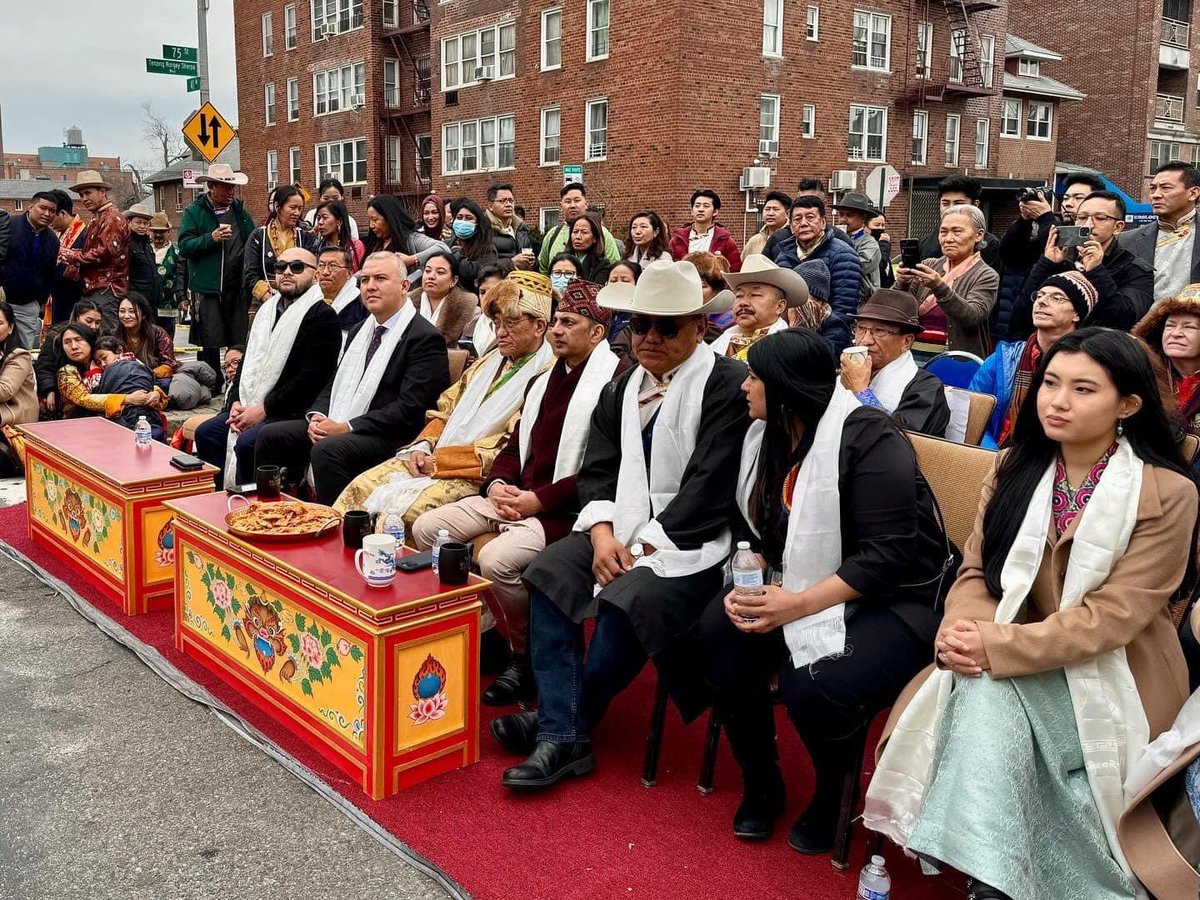 RagaForQueens's tweet photo. Joined the United Sherpa Association (USA), Inc. in #Elmhurst to help celebrate #Losar with our Nepali neighbors and friends.

Happy Year of the Male Wood Dragon! https://t.co/gjPEfPGlRO