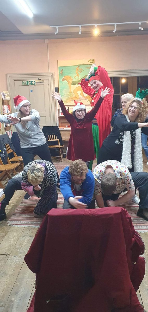 MPLCIC's tweet photo. Tonight! IMPROV WORKSHOP! Store 104, Rochester 7pm to 9pm. £8. JUST SAY YES AND...@store104, @BBCRadioKent ; @creativemedway ; #,improv; #theatreskills; #confidence ; #friends; #MEDWAY https://t.co/Iz9lInnNdY