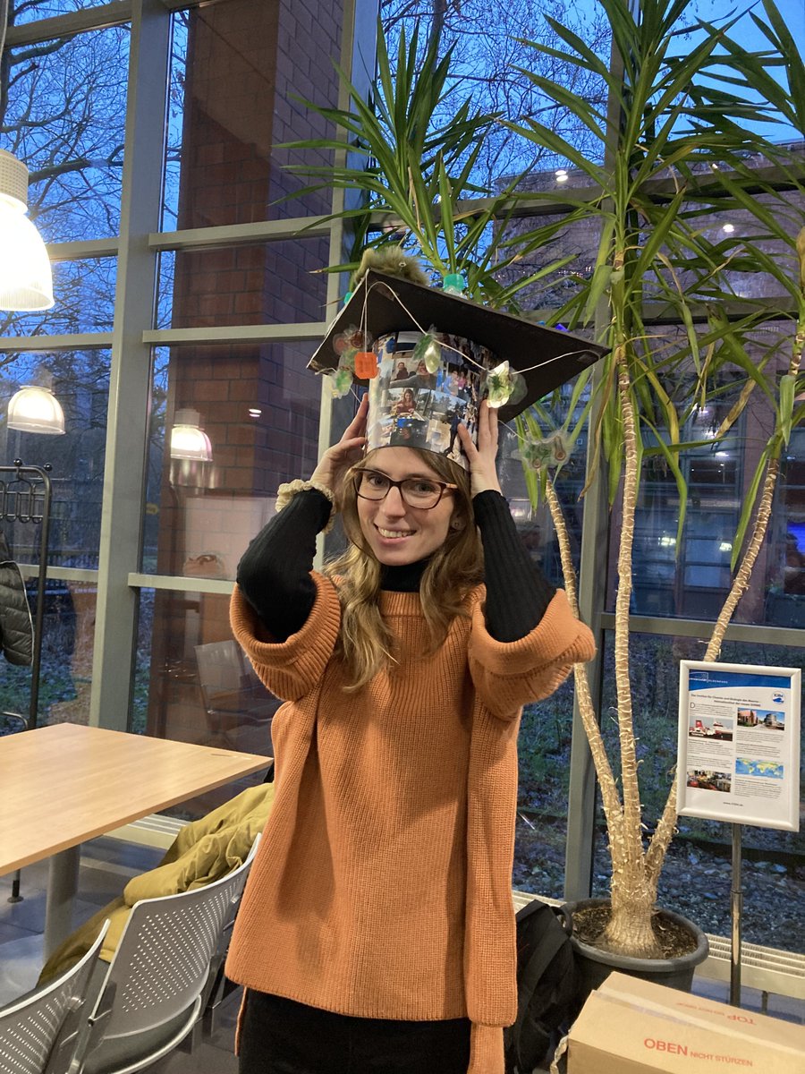 ICBM_uol | @icbm-uol.bsky.social (@icbm_uol) on Twitter photo ✨Celebrating #WomenInScience at #WomenInScienceDay
Congratulations Dr. Anna Lena Heinrichs <a href="/annalena_94/">Anna Lena Heinrichs</a>!
Anna did her PhD in the ICBM research group “Planktology” on the topic “Beyond the mean: Phytoplankton to fluctuating resource and energy supply”. ✨Celebrating #WomenInScience at #WomenInScienceDay
Congratulations Dr. Anna Lena Heinrichs <a href="/annalena_94/">Anna Lena Heinrichs</a>!
Anna did her PhD in the ICBM research group “Planktology” on the topic “Beyond the mean: Phytoplankton to fluctuating resource and energy supply”.