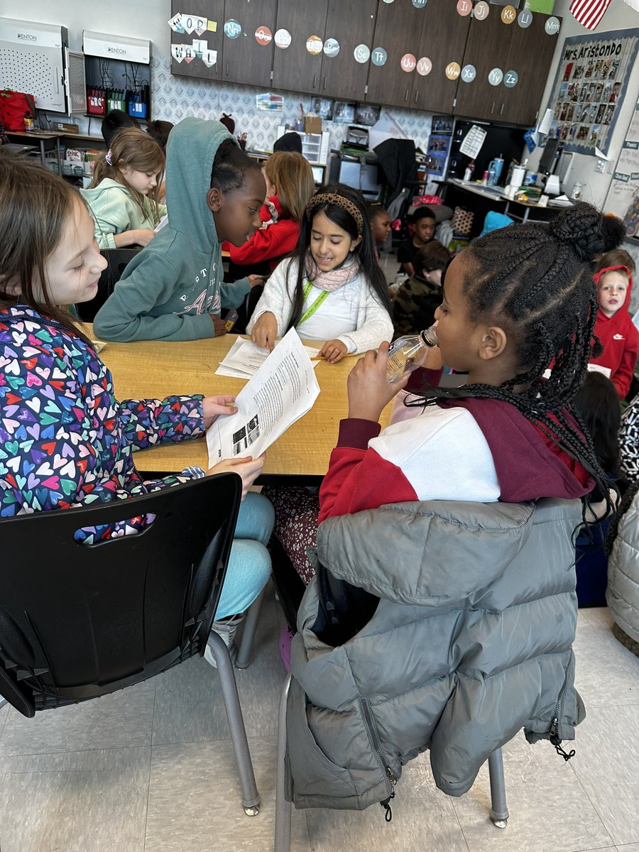 baristondo1's tweet photo. Launching our new writing unit. Partners read their passage together and took turns after reading telling each other what they learned in different subtopics, while the other partner checked the text to make sure they included the details. https://t.co/OorWrbofYo