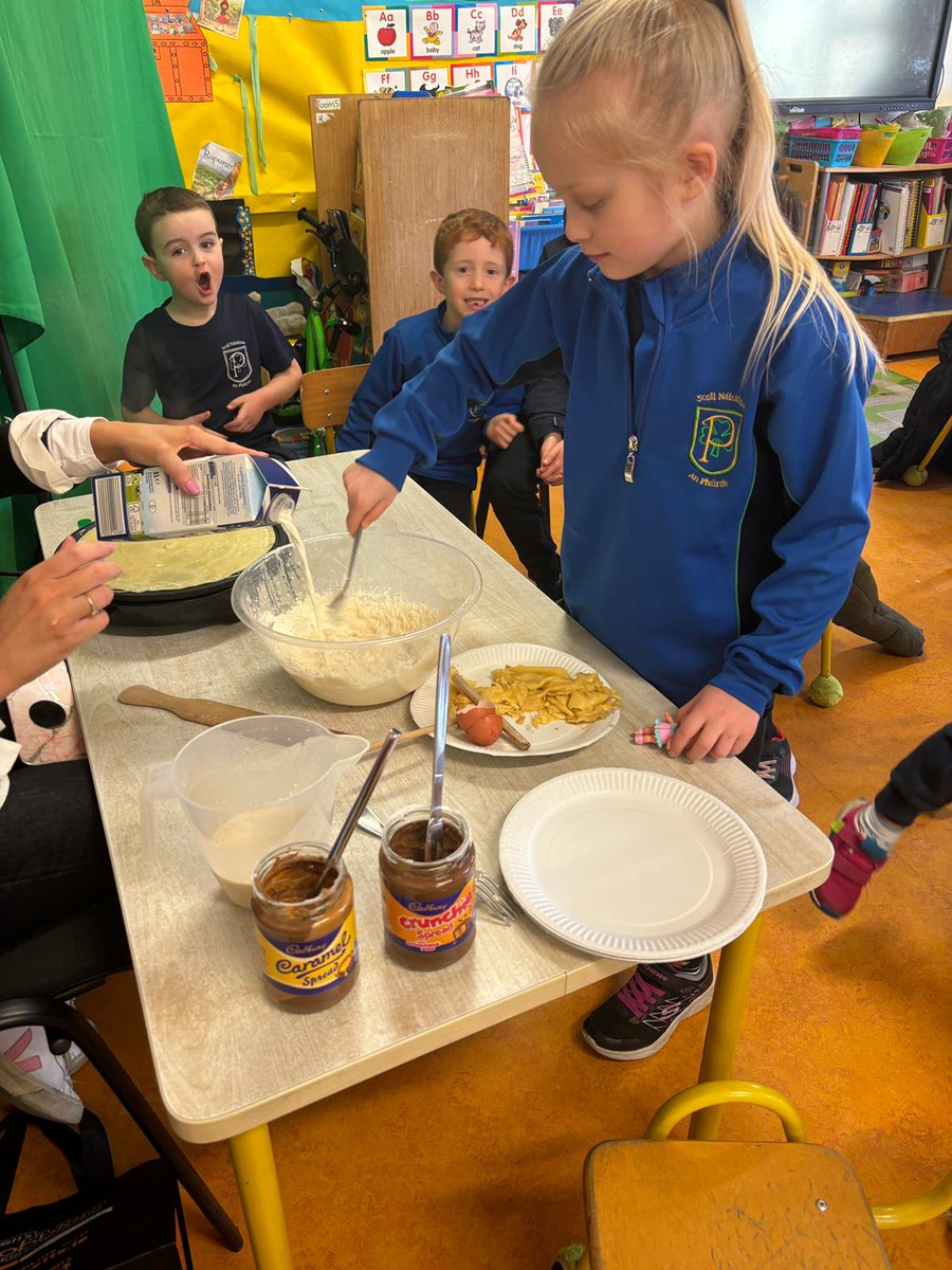 Parteen_School's tweet image. Pancake Monday is a thing, yeah? 🥞🍫

#pancakes #funfactory #mondaymadness