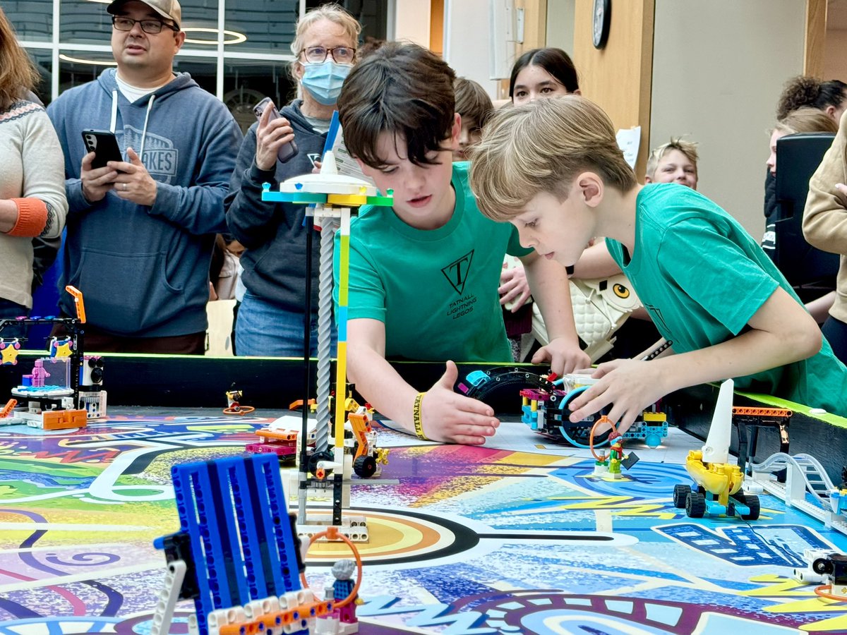 TatnallLS's tweet photo. Tatnall Lower School fifth graders cleaned up at the Regional Lego League Competition yesterday.  All four teams will advance to states!  Congratulations on all your hard work! 

#Tatnall5thgrade #TatnallScience #TatnallSTEM https://t.co/PcWgdY5t4H