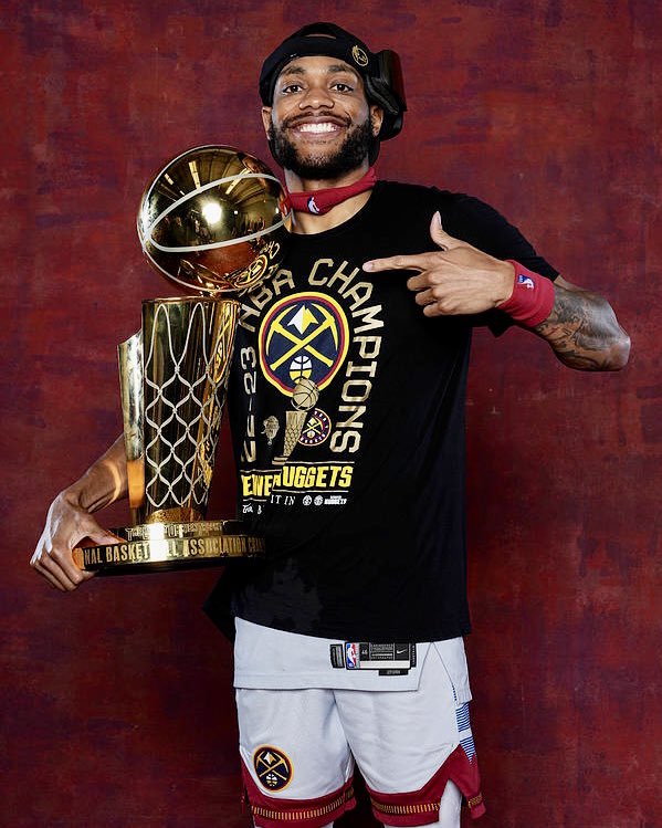 It's a Canes Thing 🙌

Miami is one of only four schools nationally to have a player on the 2023 NBA Champion Denver Nuggets AND the Super Bowl LVIII Champion Kansas City Chiefs!!