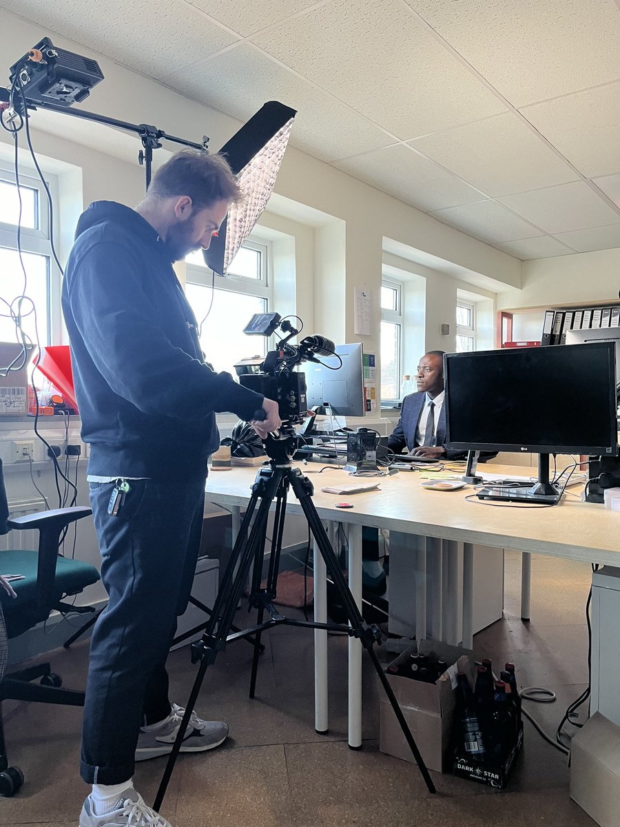 VelvetSmokeProductions tweet media