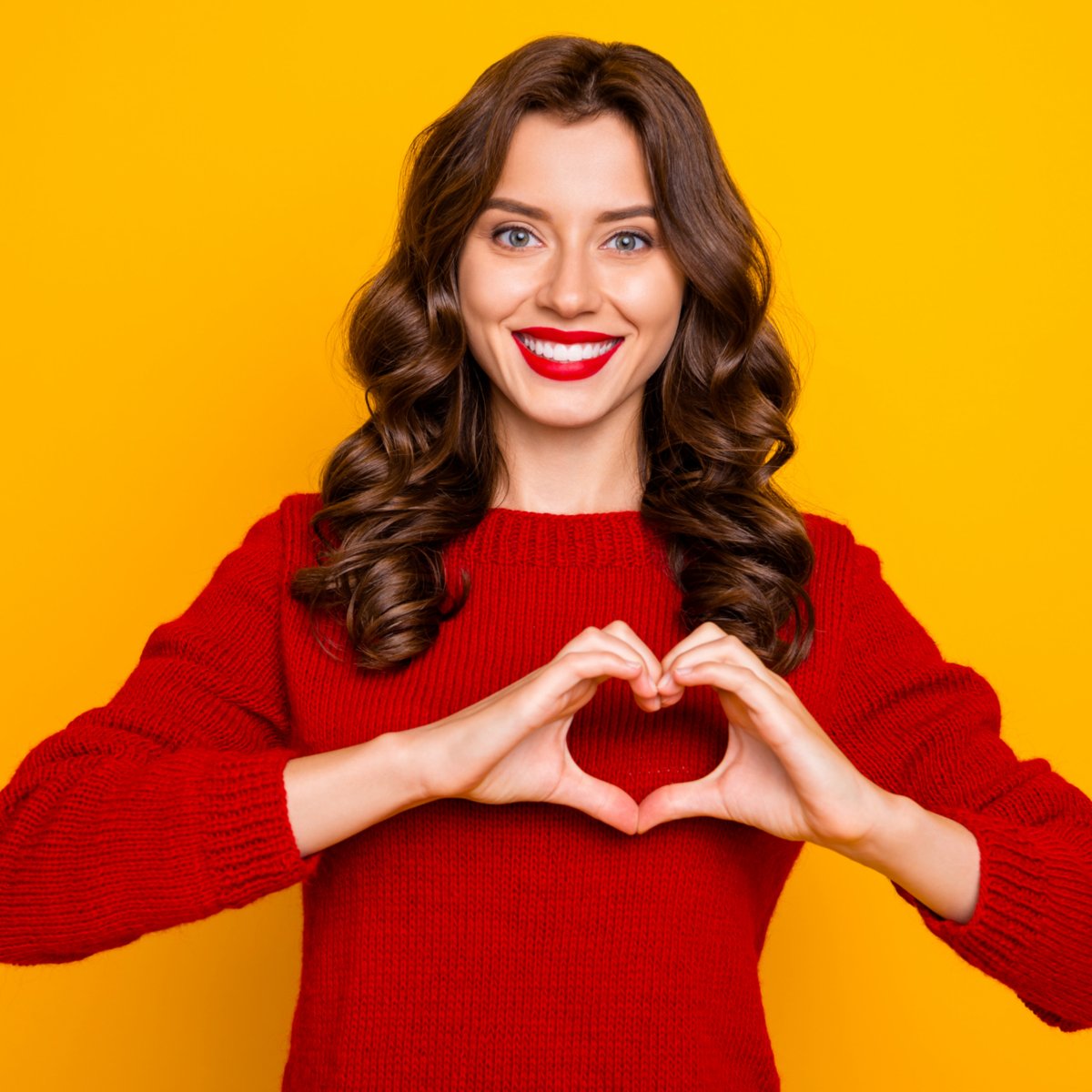 Wear Red Day: Recognize women's heart attack symptoms:

- Chest pain
- Jaw, neck, arm, or back pain
- Excessive sweating
- Breathlessness
- Stomach pain

Understanding these signs is key in fighting heart disease, the leading killer of women globally. #WearRedDay