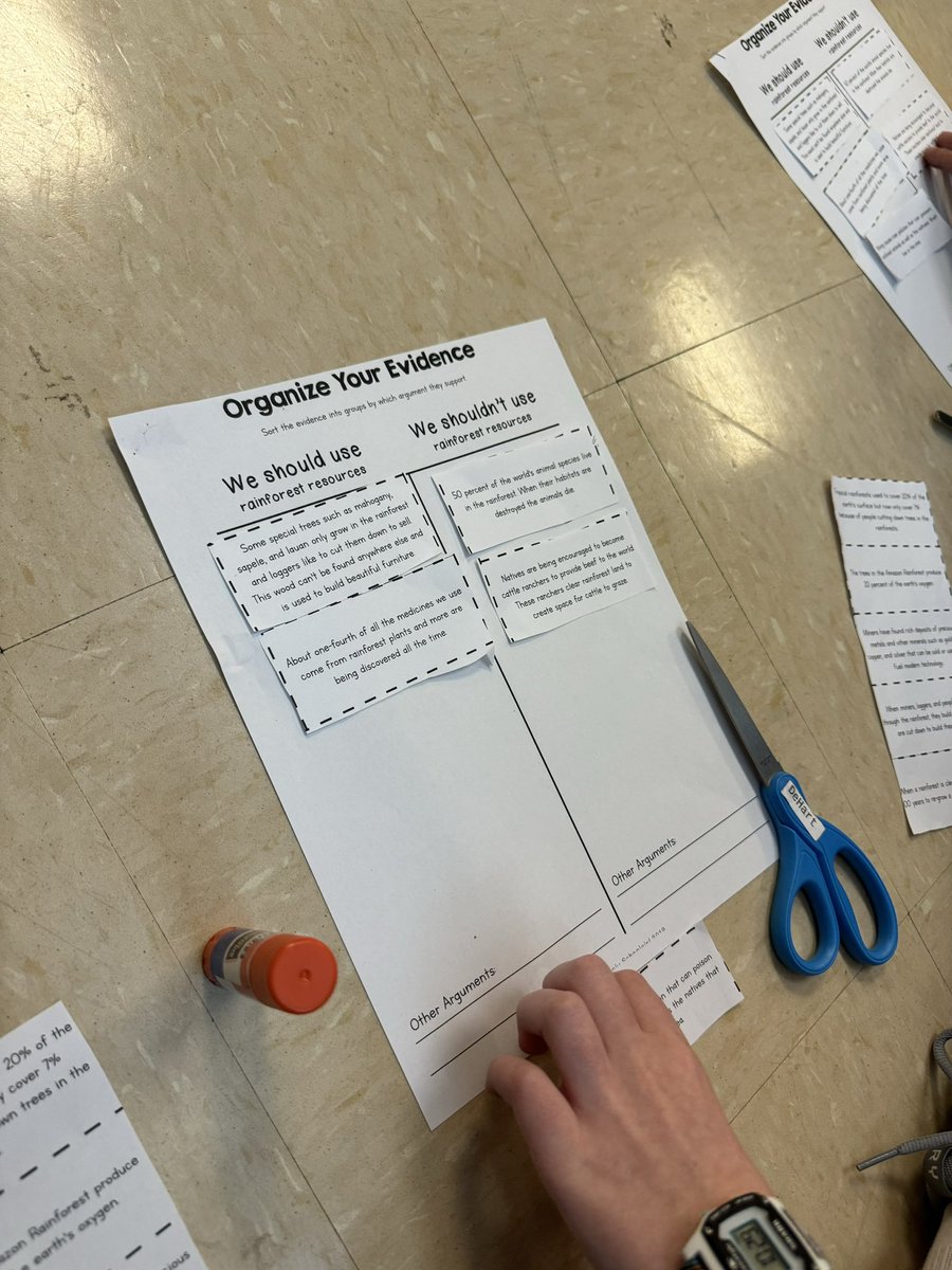 MrsSugg_RWE's tweet photo. Culminating activity for our Rainforest EL Module 2 unit - Opinion Writing discussing “Should we continue using rainforest resources?” Students will collaboratively write a 5 paragraph essay to present their opinion. https://t.co/RUptbMA0Qo