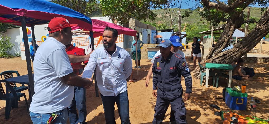 inea_venezuela's tweet photo. #12Feb #CarnavalesSegurosINEA2024

Durante su visita a #Sucre, el pdte del #INEA CN. Germán Gómez Larez recorrió playa Quetepe para supervisar el desarrollo del operativo de seguridad que lleva a cabo el #INEA en el marco del dispositivo instalado por @MijpVzla. https://t.co/qvwVtK7dJi