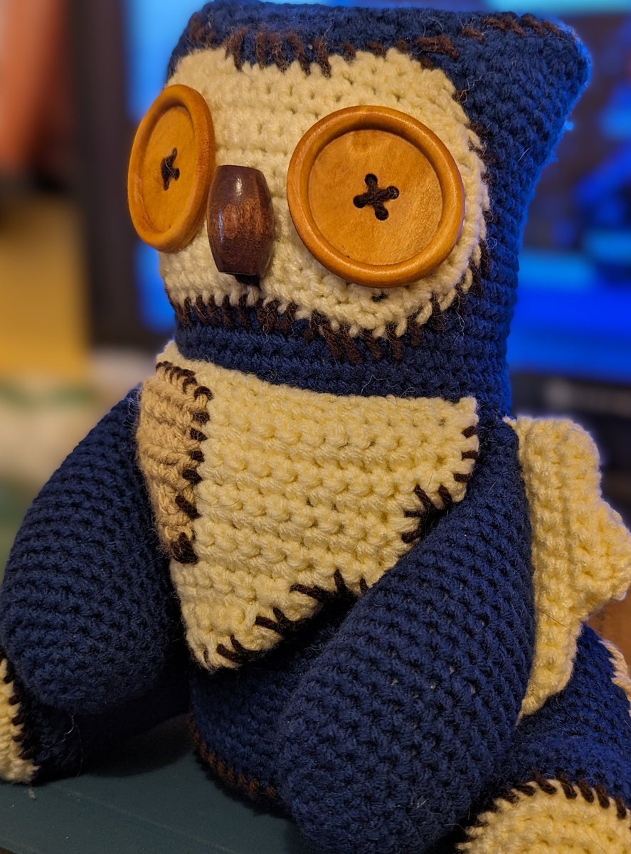 Not too shabby for my first try #crochet #amigurumi #BaldersGate3 #BG3 #BG3fanart #fiberarts #owlbear
