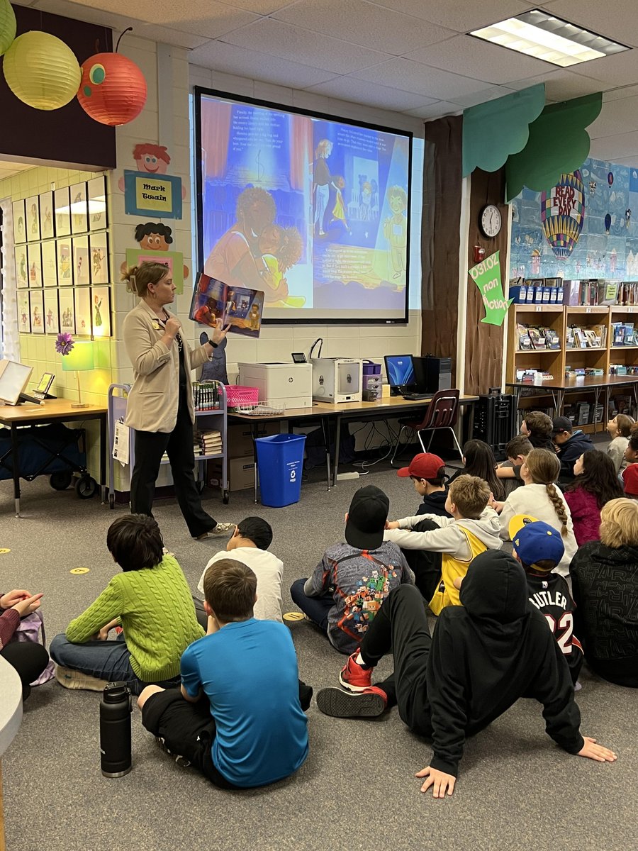 Dr. Amy Digman (@principalrm) on Twitter photo We loved having our friends from the Dept. of Educational Equity and Access for a few awesome read alouds. Thanks for organizing these REEAD visits. #RidgeRocks <a href="/rockwoodschools/">Rockwood School Dist</a> <a href="/CassWalkerSuggs/">Dr. Cassandra Walker Suggs</a> We loved having our friends from the Dept. of Educational Equity and Access for a few awesome read alouds. Thanks for organizing these REEAD visits. #RidgeRocks <a href="/rockwoodschools/">Rockwood School Dist</a> <a href="/CassWalkerSuggs/">Dr. Cassandra Walker Suggs</a>