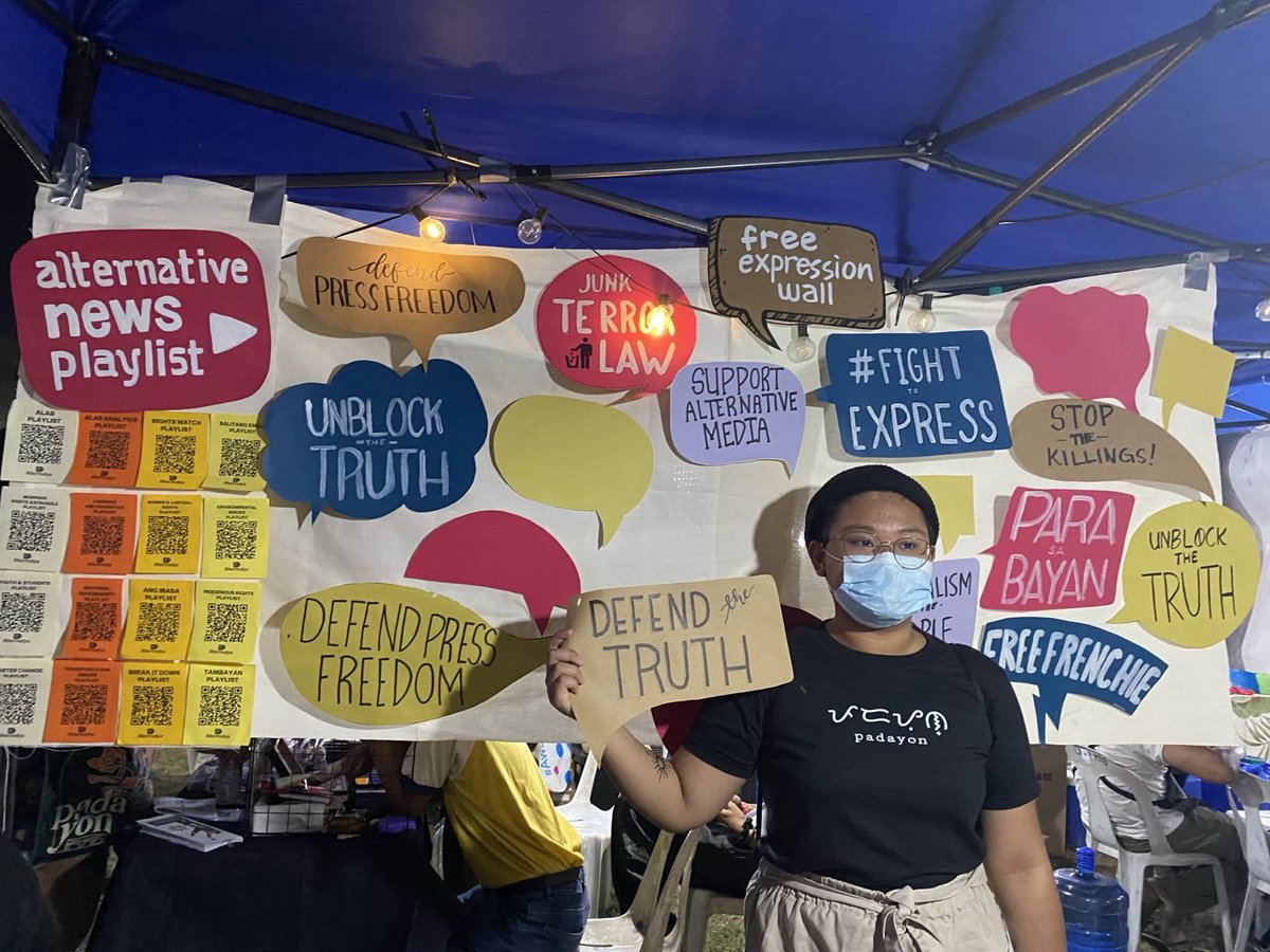 altermidya's tweet photo. First day ng #UPFair2024: Salamat sa mga unang bisita ng #FightToExpress booth ng Altermidya!!
Tara! Andito kami hanggang Sabado 🎡 https://t.co/AhvNQQ7QZc
