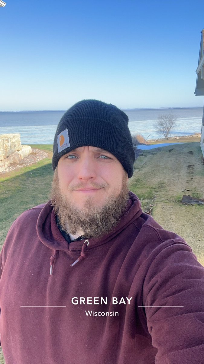 Billybadass08's tweet photo. Got Lake Michigan at the back door of the job site #wisconsinliving #hvactechnician #greenbay https://t.co/o8Swb4Uzhc