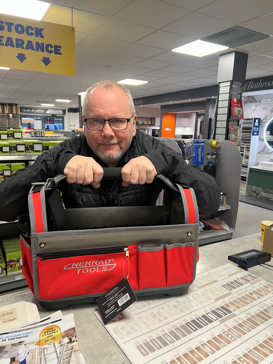 THE BIG PLUMBING &amp; HEATING TRADE WEEK @mkm_barnsley

Mark attended this event with a wide range of our tools, representing Nerrad Tools and Clipacore  and we supported the event with this fantastic Tool Bag as a raffle prize to raise money for Barnsley Hospice
#givingback