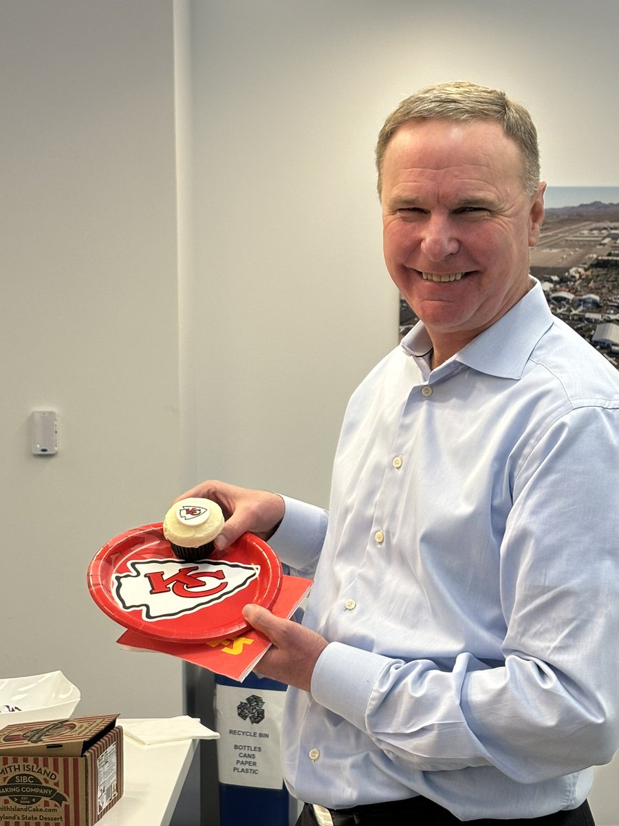 EdwardBolen's tweet photo. Congratulations to my @Chiefs for another great Super Bowl win! #ChiefKingdom #Chiefs https://t.co/VkecOMH3y1