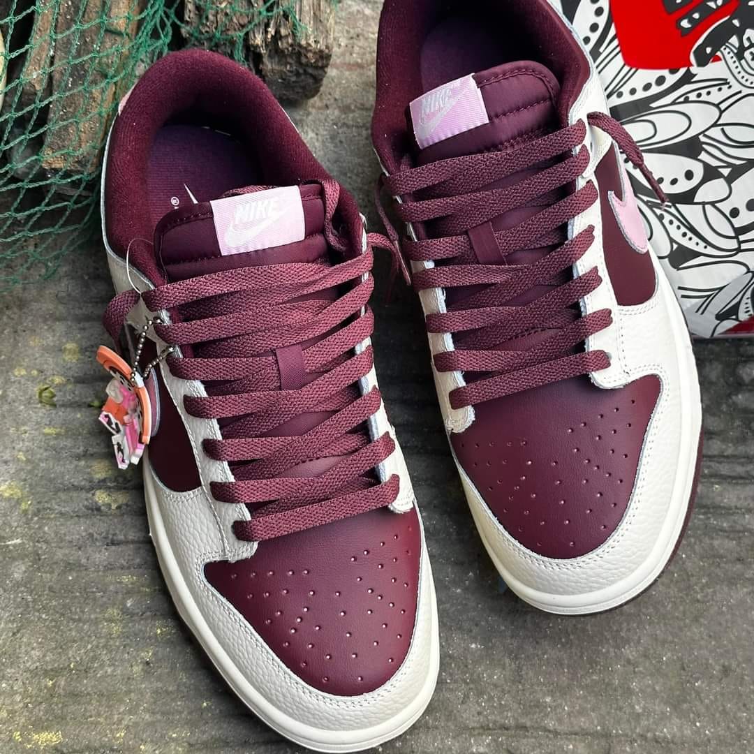 Nike SB 
'Valentine's Day'
Sizes:40-44
Price: 3,500/=
☎️0797733439
Delivery country wide.

Accident Eliud Kipchoge Nike Karen Swaleh Mdoe STIs Netanyahu Princess Diana Dalot William Ruto #GurumishaNaKCB