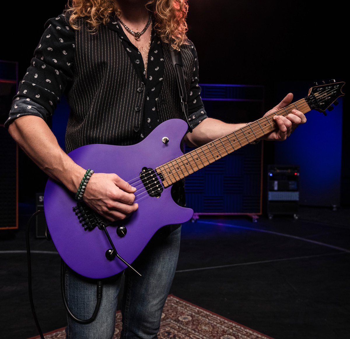 Offering many blazing features and drenched in style, the Wolfgang Standard in Royalty Purple is ready for any stage. Check it out: bit.ly/3HXgxAb