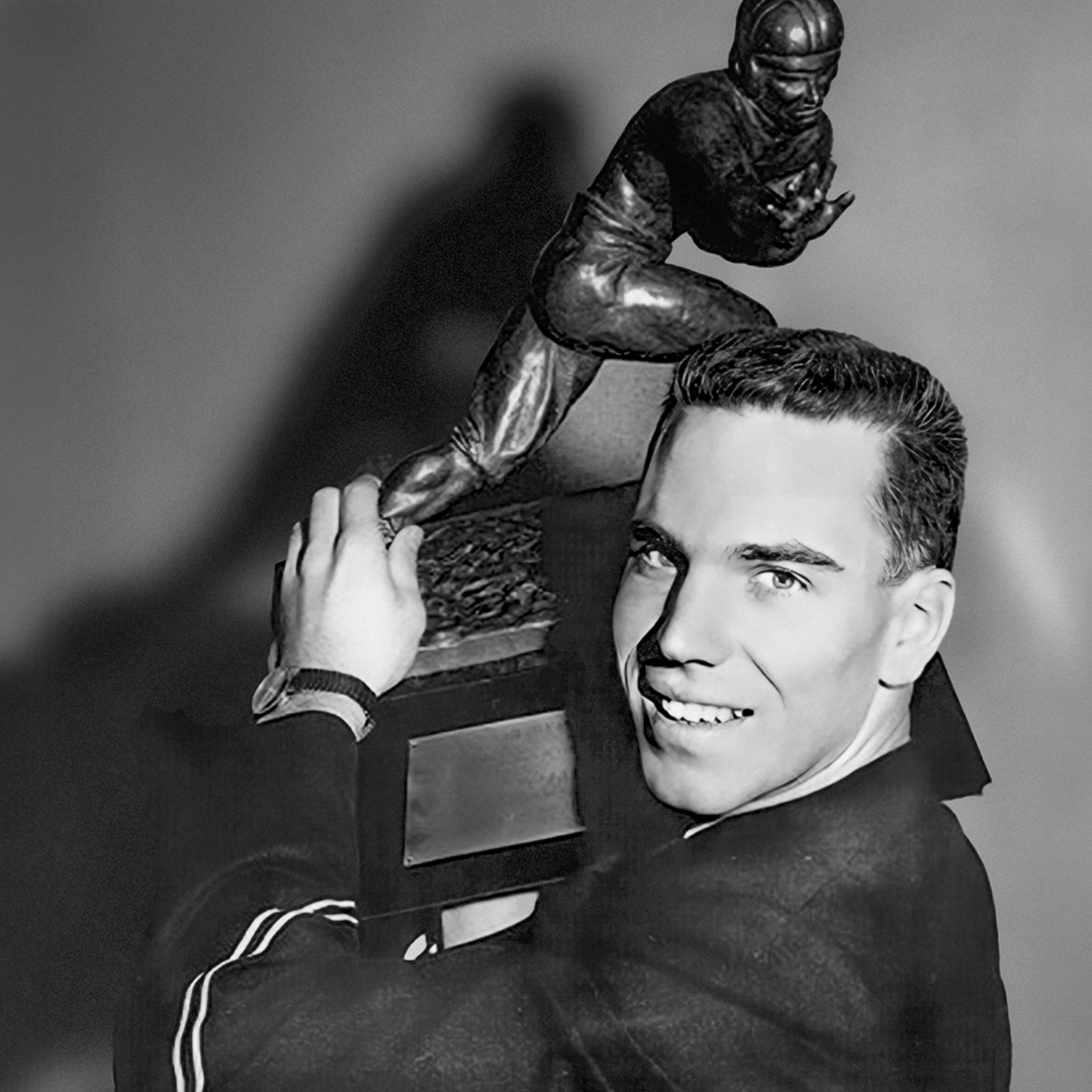 Happy Birthday to the 1963 Heisman Trophy winner, the @NavyAthletics's Roger Staubach!​ The Navy’s second Heisman winner completed 106 passes in 161 attempts for 1,474 yards and earned consensus All-American honors.​ #Heisman​ #HeismanWinner