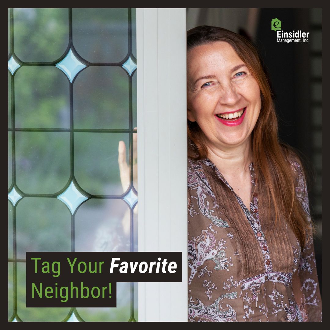 Tag your 💕 favorite 💕 neighbor in the comments: 

#valentinesday #residentiallife