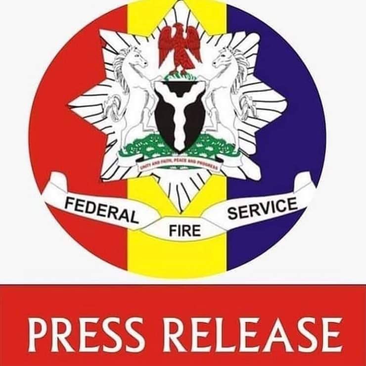PRESS RELEASE FFS RECRUITMENT: BEWARE OF JOB SCAMMERS It has come to our attention that unsuspecting applicants are being extorted under the guise that certain persons are employment agents for the Service. TAKE NOTICE, there is nothing like Service agents or Recruitment