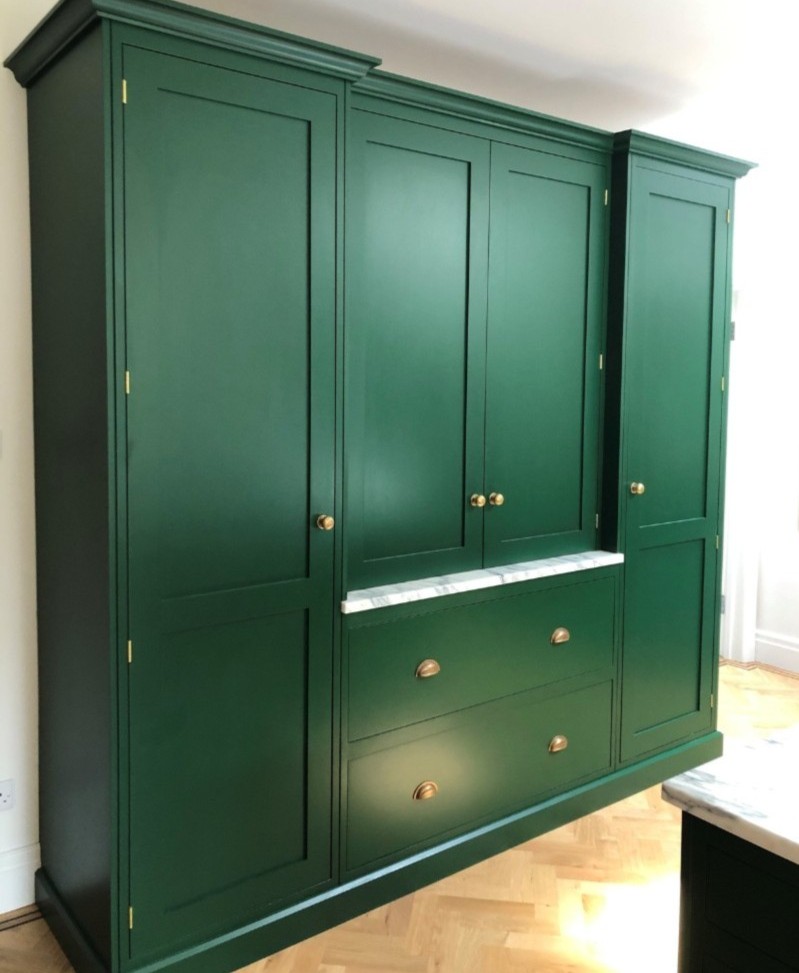 Bespoke kitchen storage.

#kitchendesign #interiordesign #kitchendecor #interiorinspiration #interiorinspo