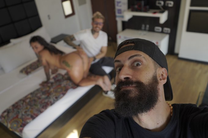 Nos transladamos a ONLY - https://t.co/8Wm8n2Ogve ES GRATIS. Entra, Registrate que es GRATIS, una vez<a href="/tag/colombia"class="tags"><span>#colombia</span></a><a href="/tag/producers"class="tags"><span>#producers</span></a><a href="/tag/adulto"class="tags"><span>#adulto</span></a>