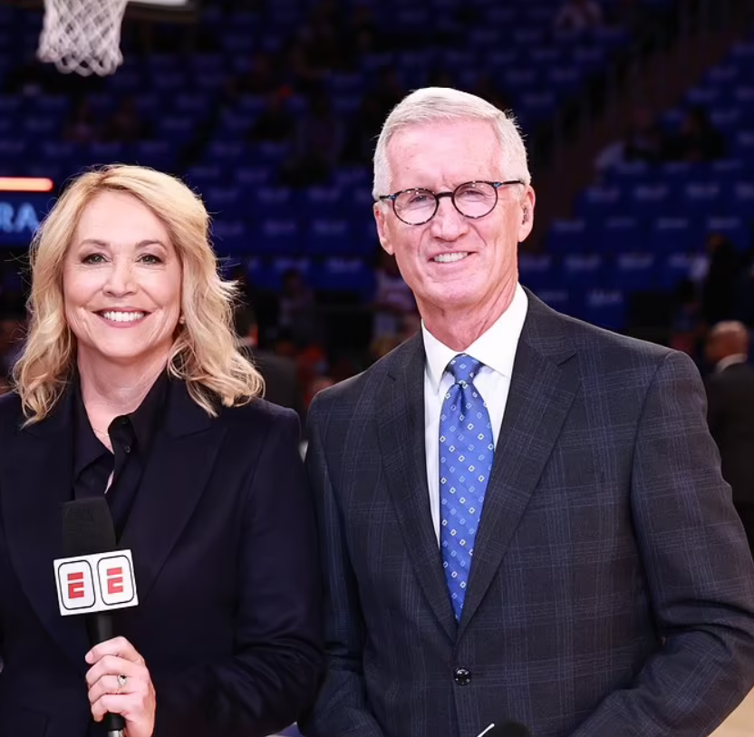 ClutchPoints's tweet photo. 🚨 JJ Redick is joining Mike Breen and Doris Burke on ABC/ESPN's NBA Finals broadcast team, per @AndrewMarchand.

Redick replaces Doc Rivers, who left to become the head coach of the Bucks. https://t.co/sK853g82Fh
