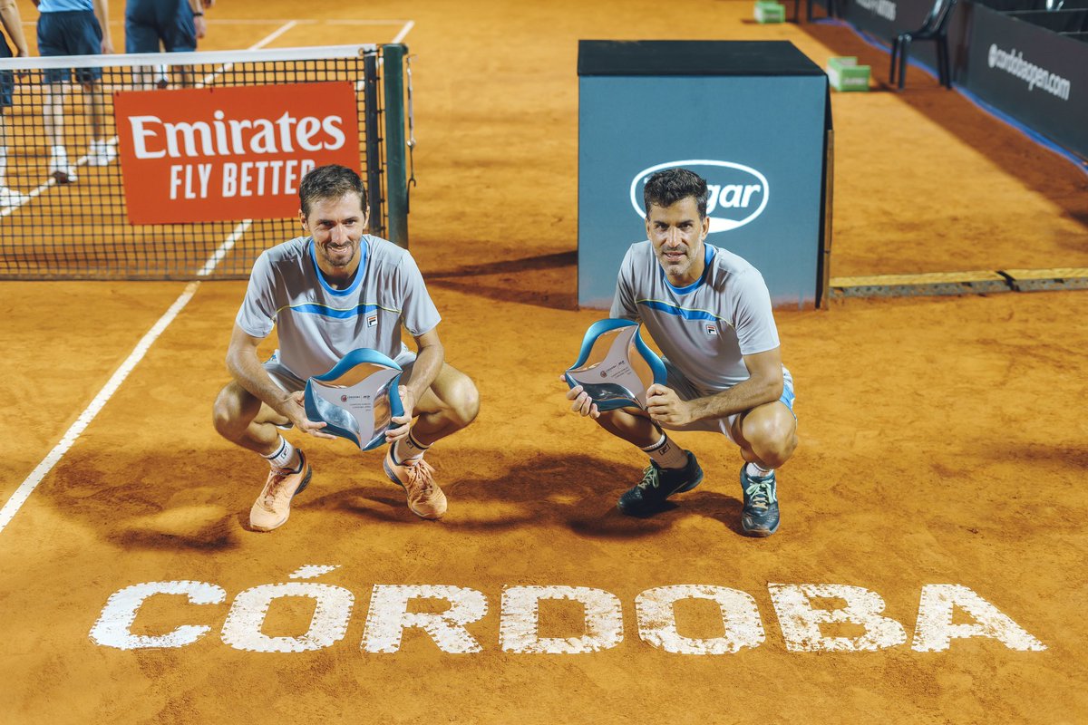 Estás piezas artísticas fueron confeccionadas con elementos de la #EconomíaCircular por una artista local mediante el programa ReciclArte, una iniciativa que fomenta el empleo local, el arte cordobés y la reutilización de materiales provenientes de los CTR. <a href="/CordobaOyS/">COyS</a>