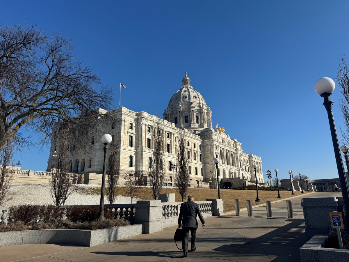 The 2024 legislative session starts today at noon!
Follow along with our weekly updates via The Inside Scoop and at careproviders.org/advocacy