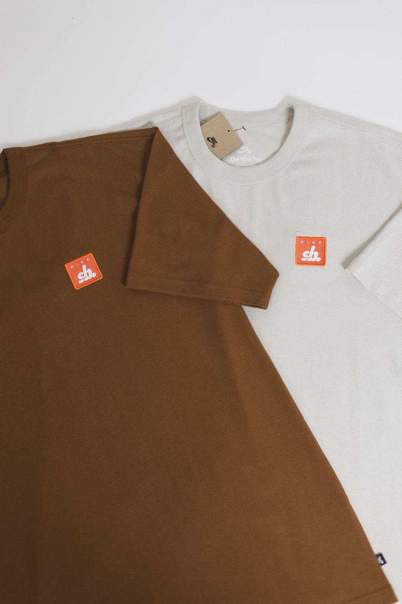 house_drift's tweet photo. Nike SB Embroidered Skate Tee: Part of Nike SB’s Move to Zero ♻️ initiative. This tee is made from at least 75% organic fibers without synthetic chemicals and with less water than conventional cotton 🙌🏼 #NikeSB #movetozero https://t.co/g7P5QqL7nW