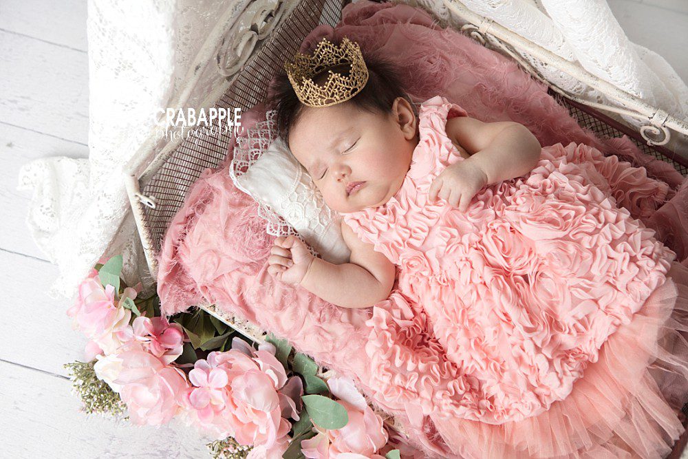 Sleep is an Active State
We used to think that everything shuts down when we sleep. But over the last 60 years scientists have discovered that our brains are very active while we sleep. In fact, some parts of the brain use more oxygen and glucose while asleep than when awake.