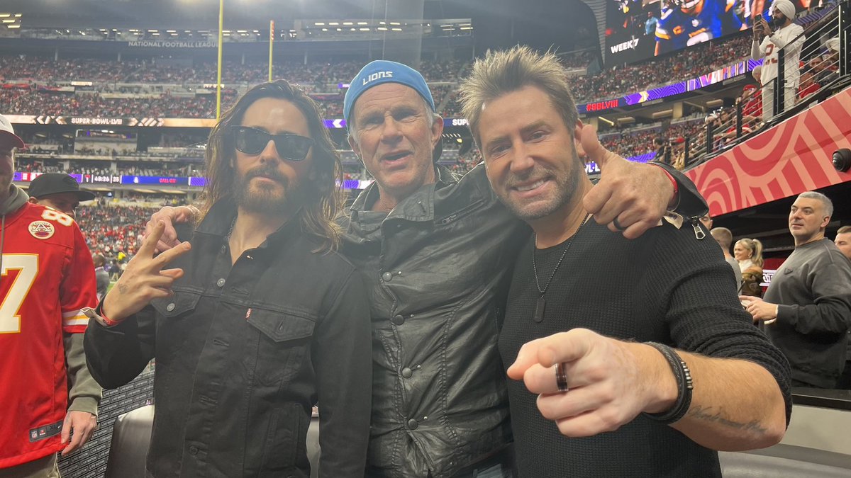 Nickelback tweet media