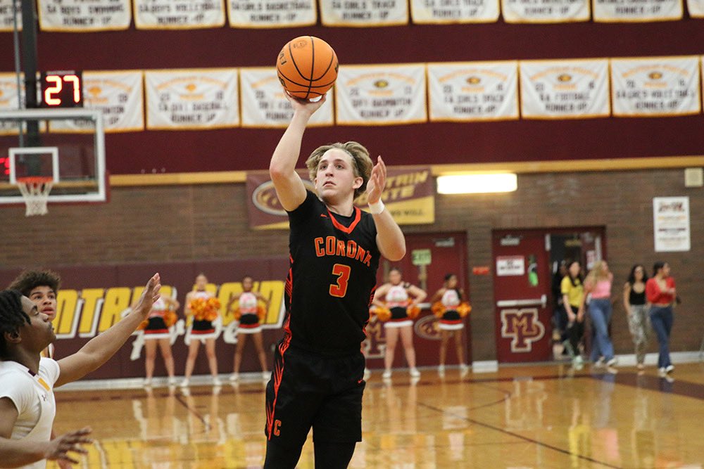 Congratulations to Senior Crew Swearingen on making the 6A All-Central Region Second Team!