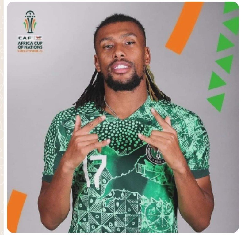 infomacenter's tweet photo. I stand with #iwobi https://t.co/VbSlsjSMj1