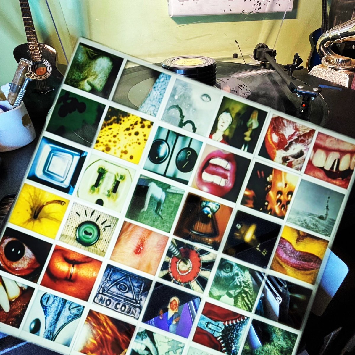 VinylSinger tweet media