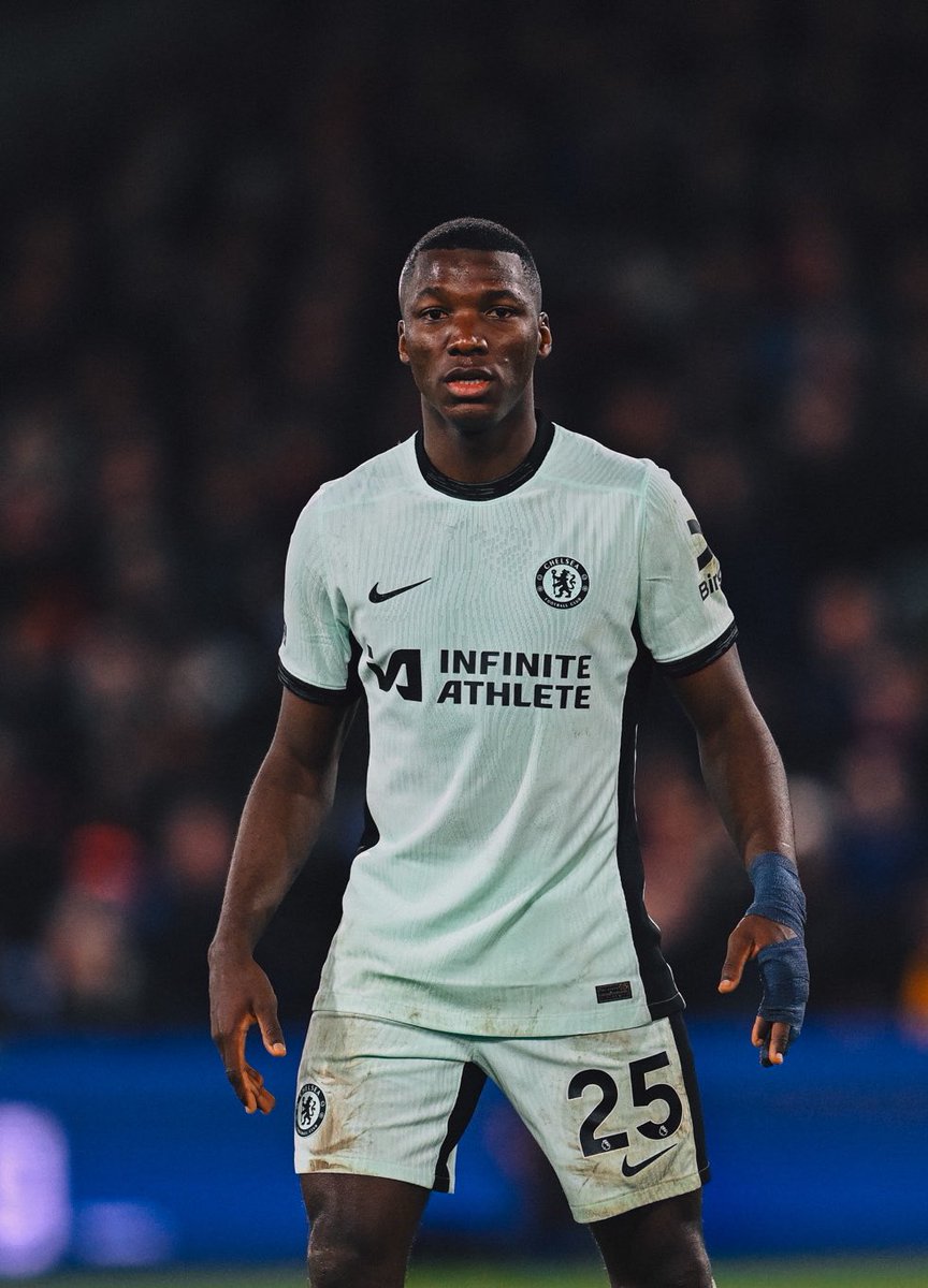 🇪🇨 Moises Caicedo registered more successful ball recoveries (8) and more successful tackles (4) than any other Chelsea player against Crystal Palace. Isolated on his own most game.

#CFC #CHELSEA #CRYCHE