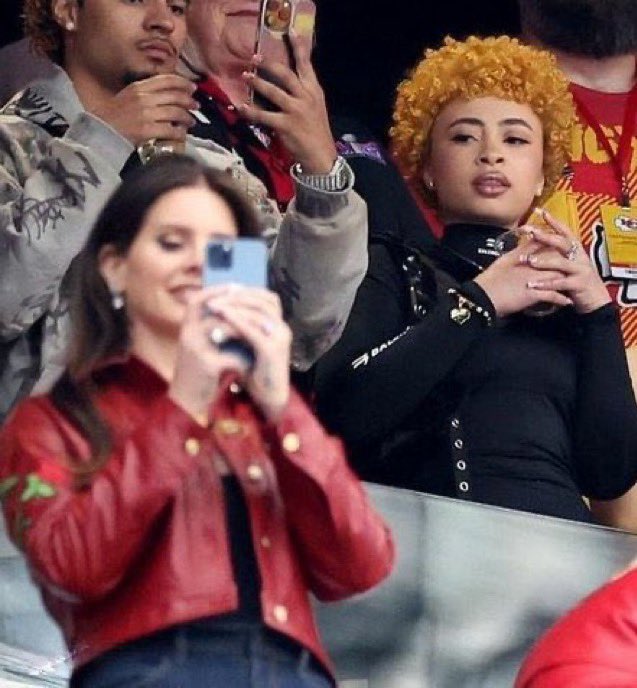 Me watching Aquaman 2 on mute through the gaps in the airplane seats