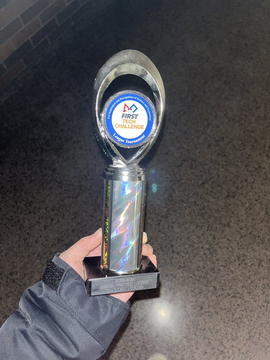 ohsrobots's tweet photo. It’s the announcement you’ve all been waiting for…..All Charged Up is…..STATE BOUND! We are so grateful for winning the Connect Award at regional competition Thank you to all the coaches, mentors, and parents who have supported us along the way. We promise to make you proud. https://t.co/7Rqj1QR66J