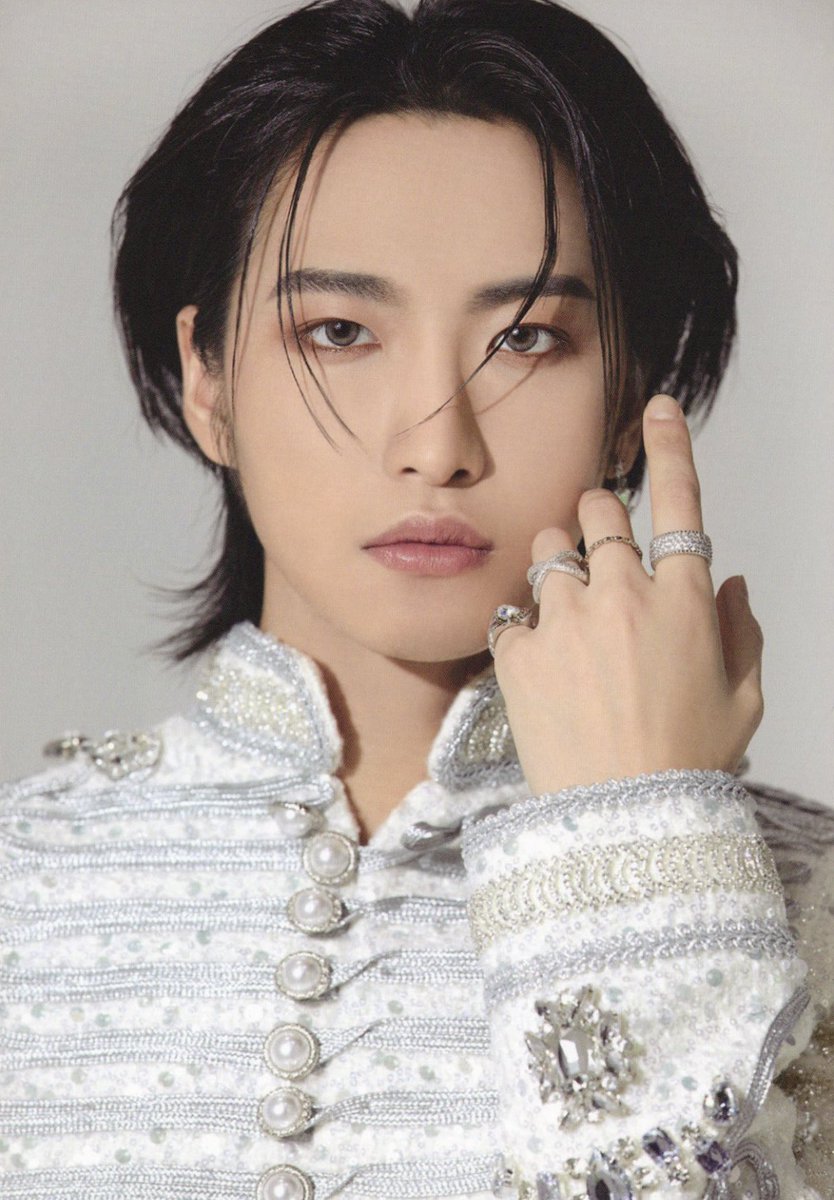 artaem_work's tweet photo. how to be so perfect https://t.co/sZRS9qDBdD