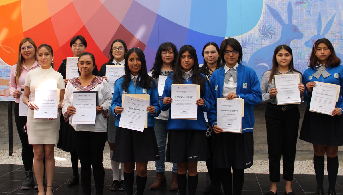 CECyTE Hidalgo participo en el 2° Concurso de Ensayo: "Carreras estereotipadas ¿Por qué no puedo ser...?".Erin Fabiola Hernández Aranzolo, alumna del plantel Huichapan, obtuvo el tercer lugar  en la categoría de 19 años. Su participación en este concurso es un paso significativo.